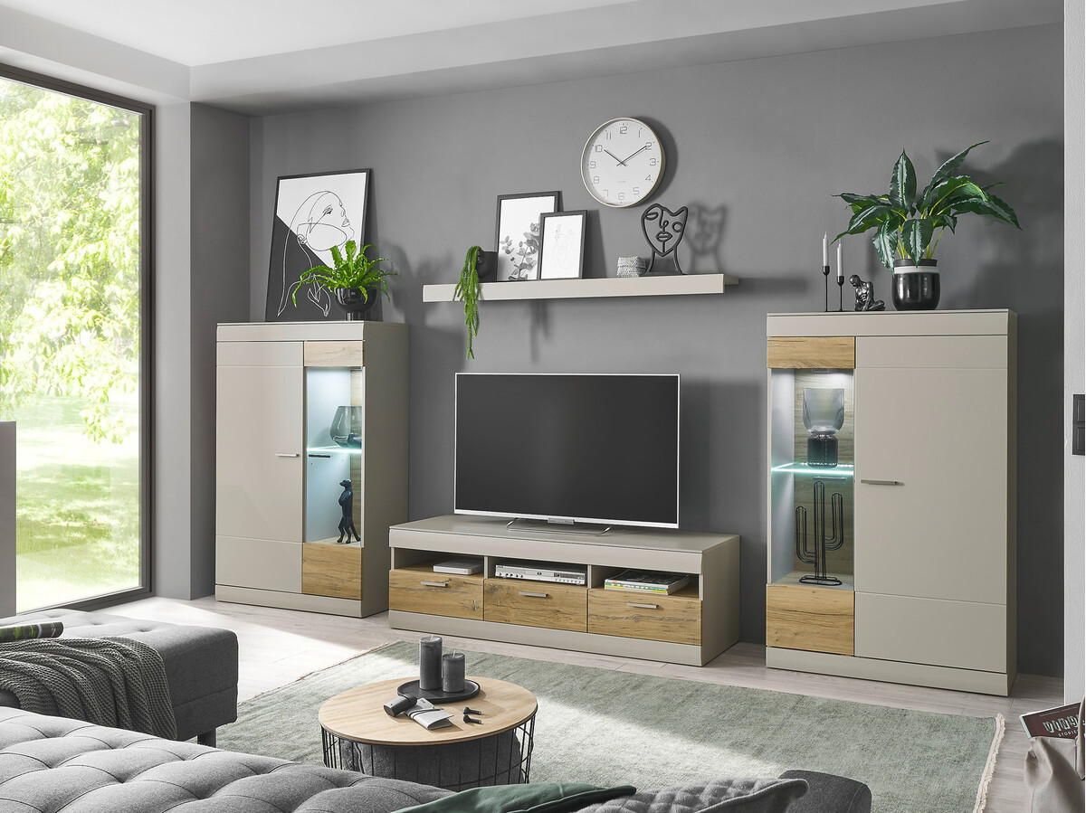 Colección de muebles Romlevu