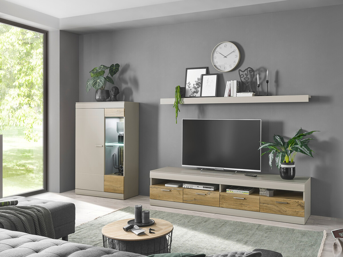 Colección de muebles Romlevu