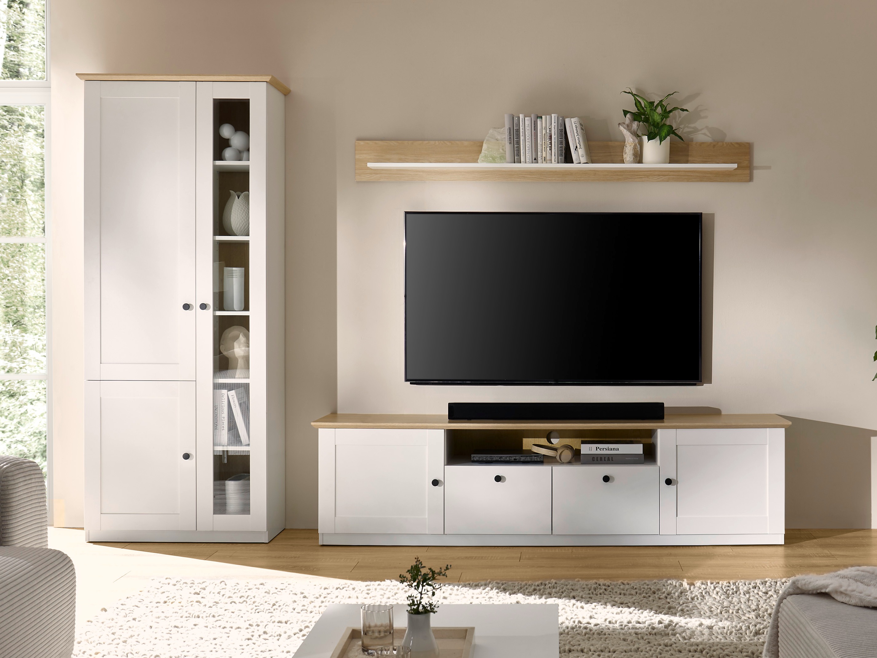 Colección de muebles Tivteu