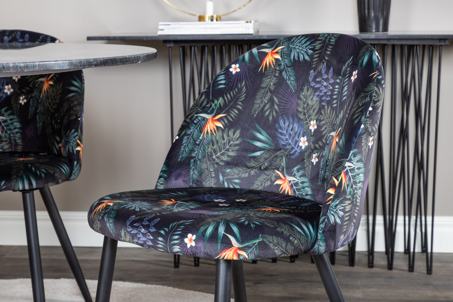 Conjunto de mesas y sillas para comedor Dallas 1219 (Patrón floral + Negro)