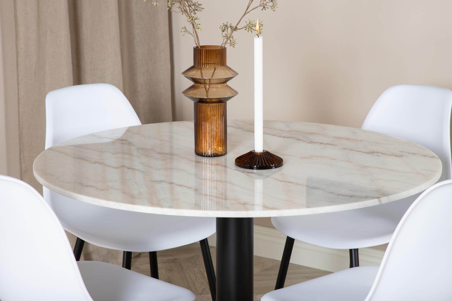 Conjunto de mesas y sillas para comedor Dallas 1304 (Blanco + Negro)