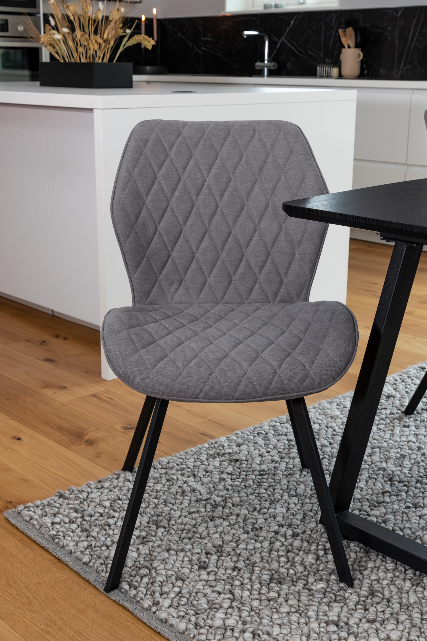 Conjunto de mesas y sillas para comedor Dallas 1997 (Negro + Gris)