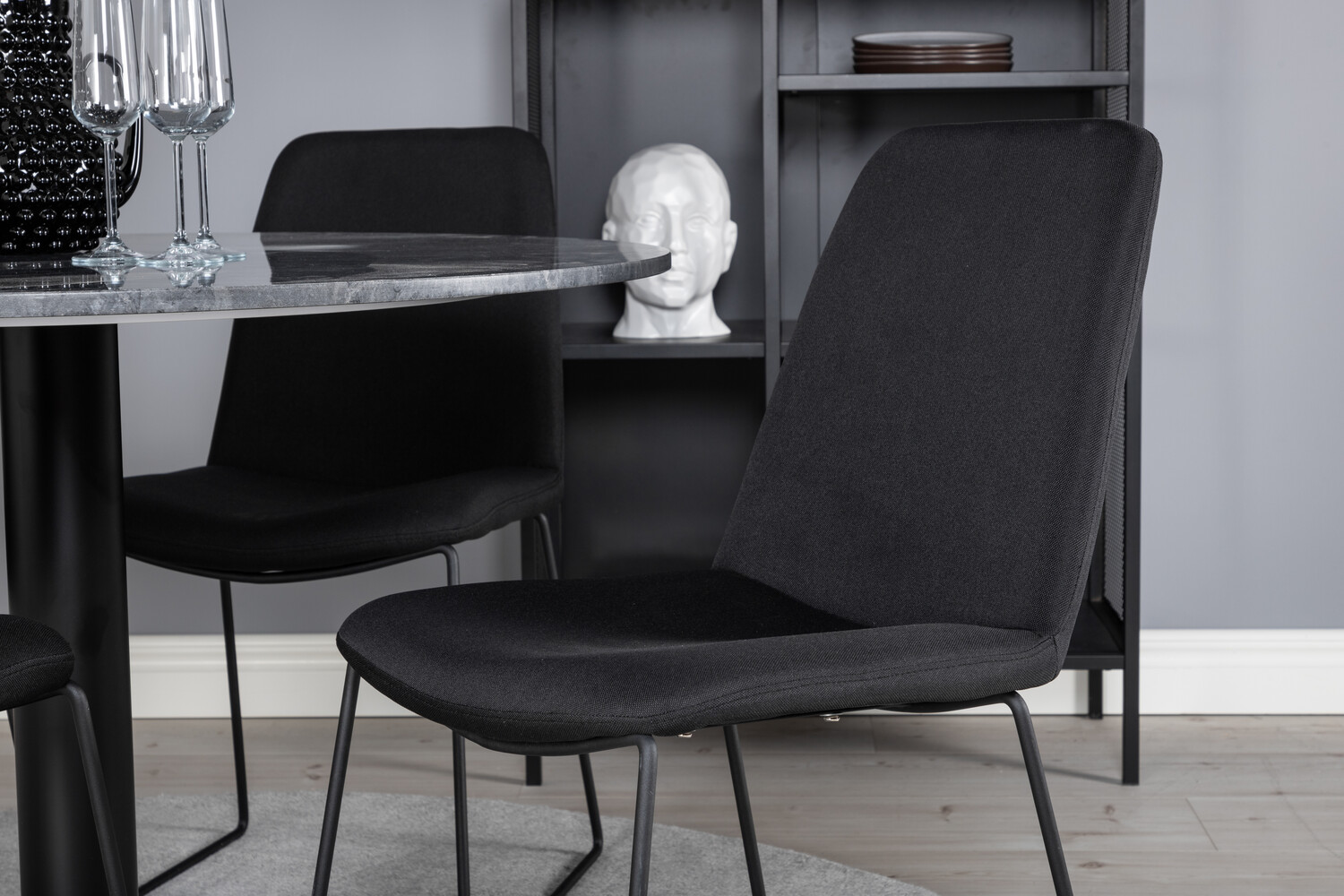 Conjunto de mesas y sillas para comedor Dallas 2631 (Negro)