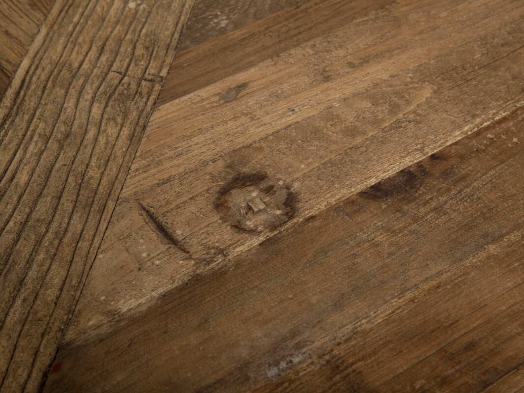 Mesa Bloomington 130