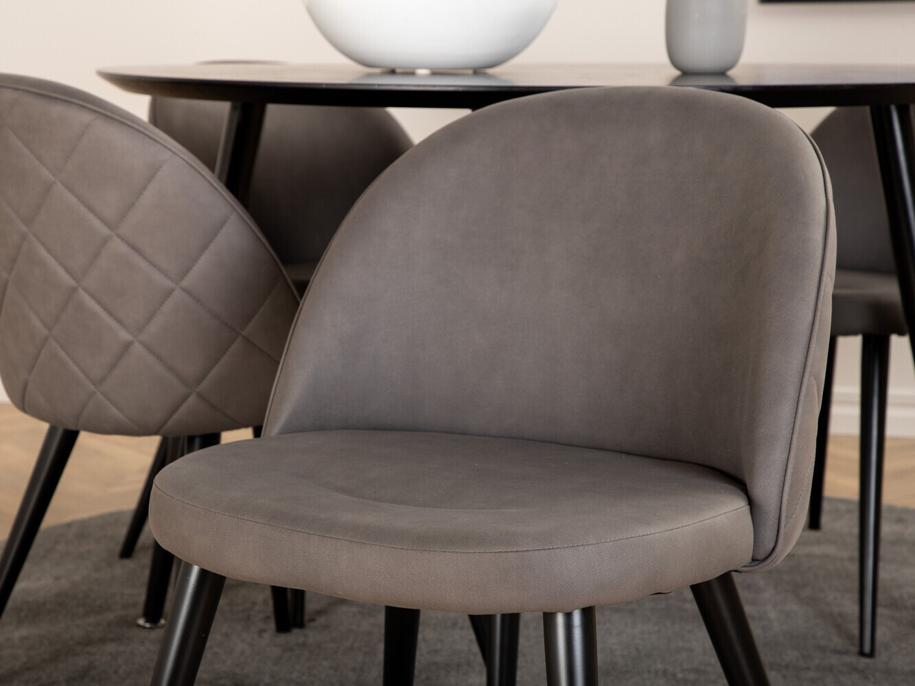 Conjunto de mesas y sillas para comedor Dallas 2545 (Gris + Negro)