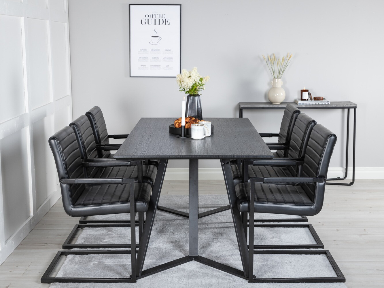 Conjunto de mesas y sillas para comedor Dallas 1968