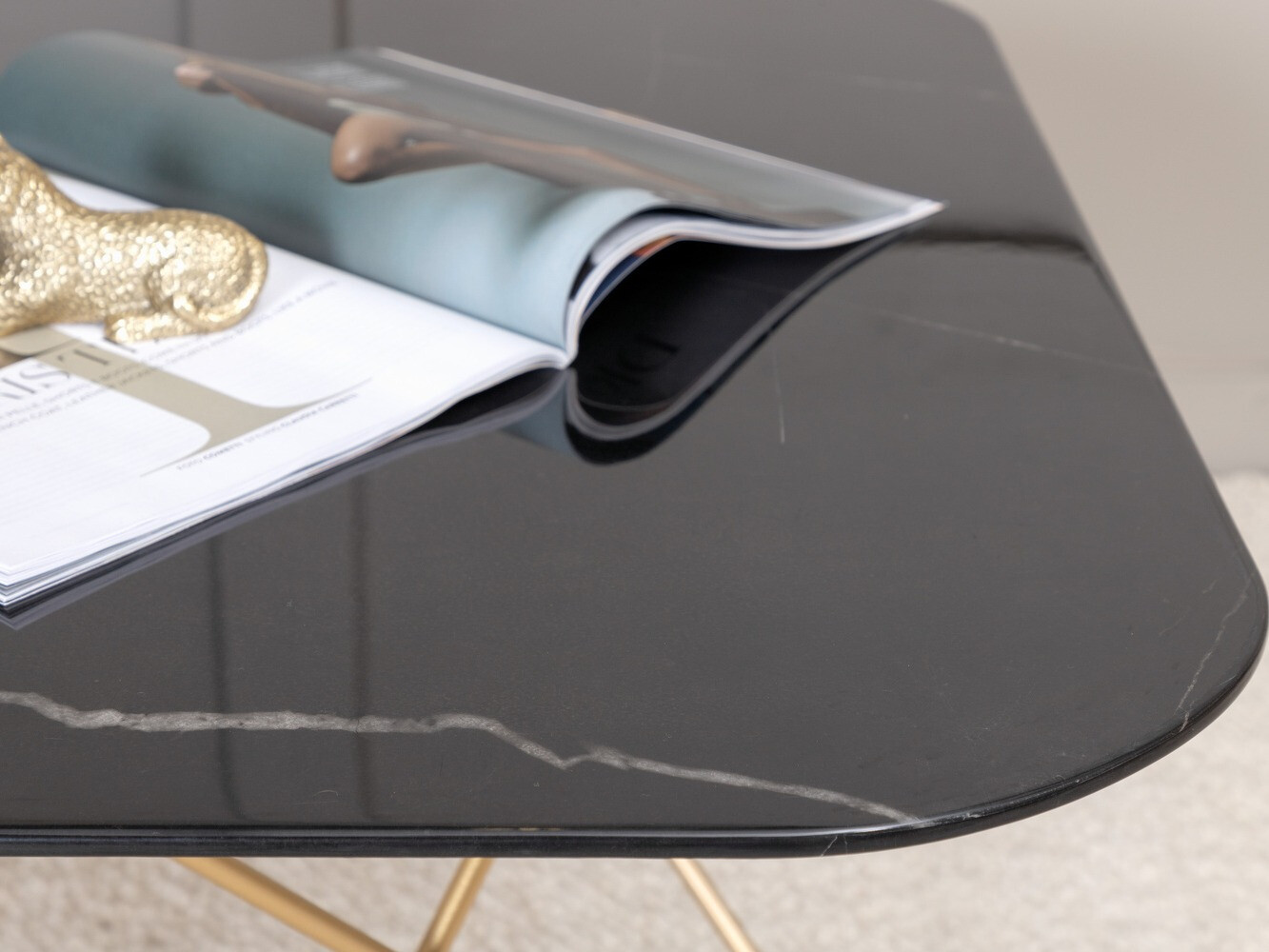 Mesa de centro Dallas 1723 (Negro + Latón)