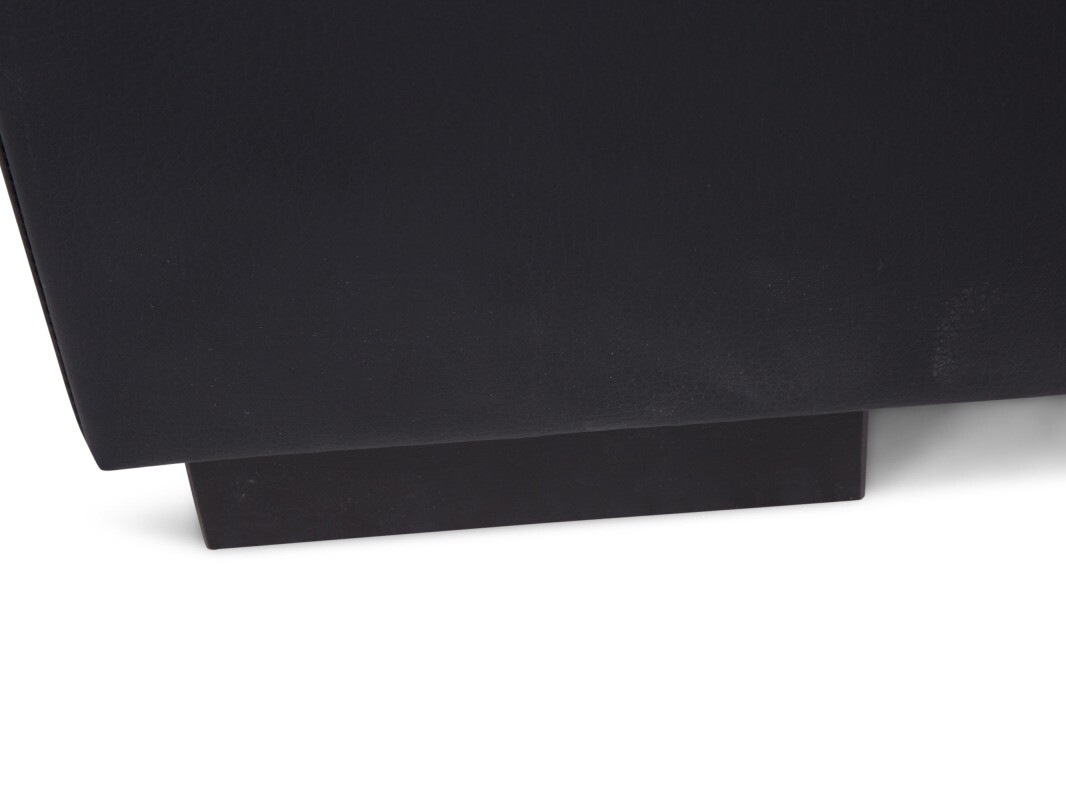 Sofá rinconero Scandinavian Choice Remavio 106