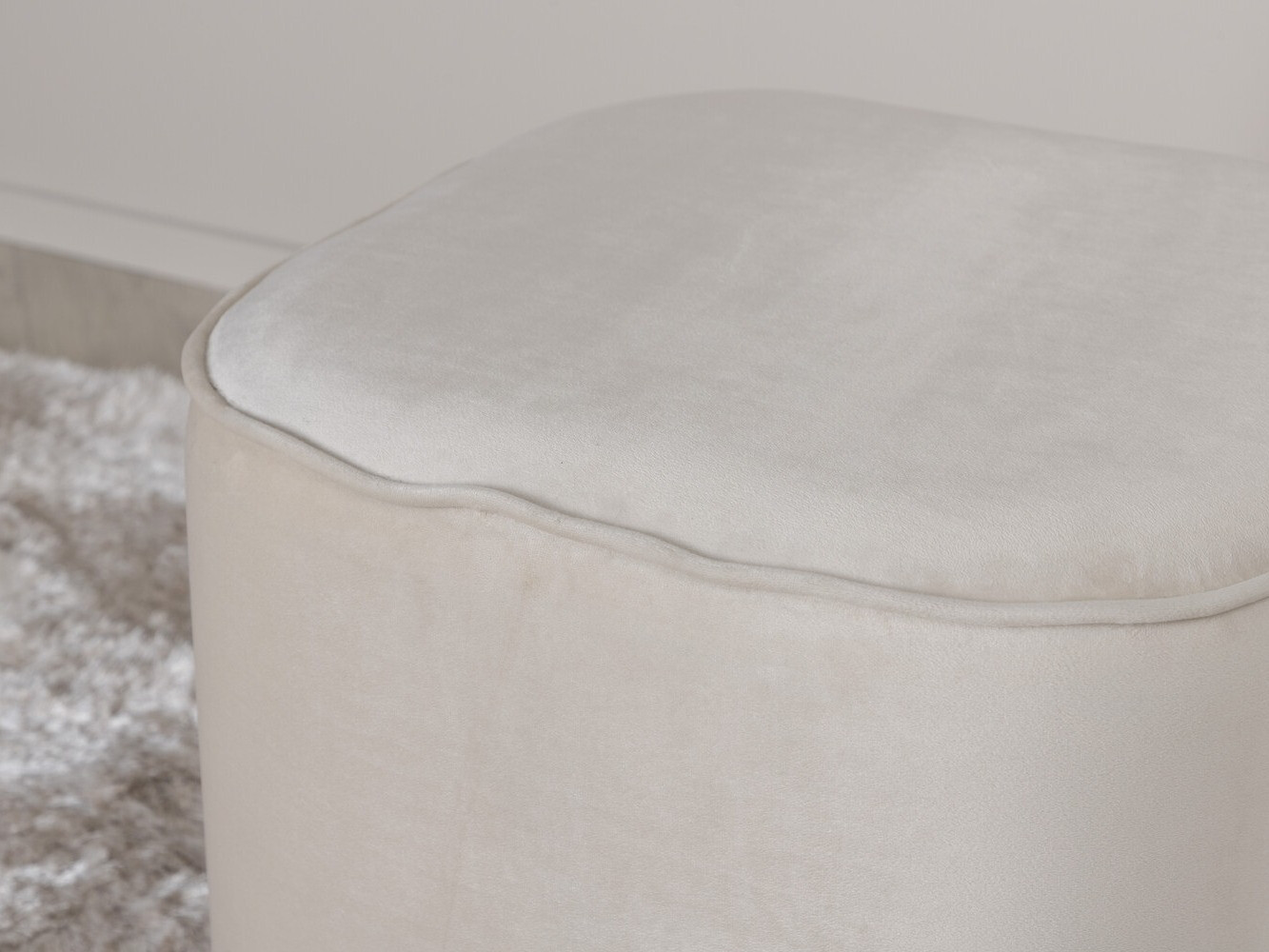 Reposapiés Dallas 2944 (Crema)