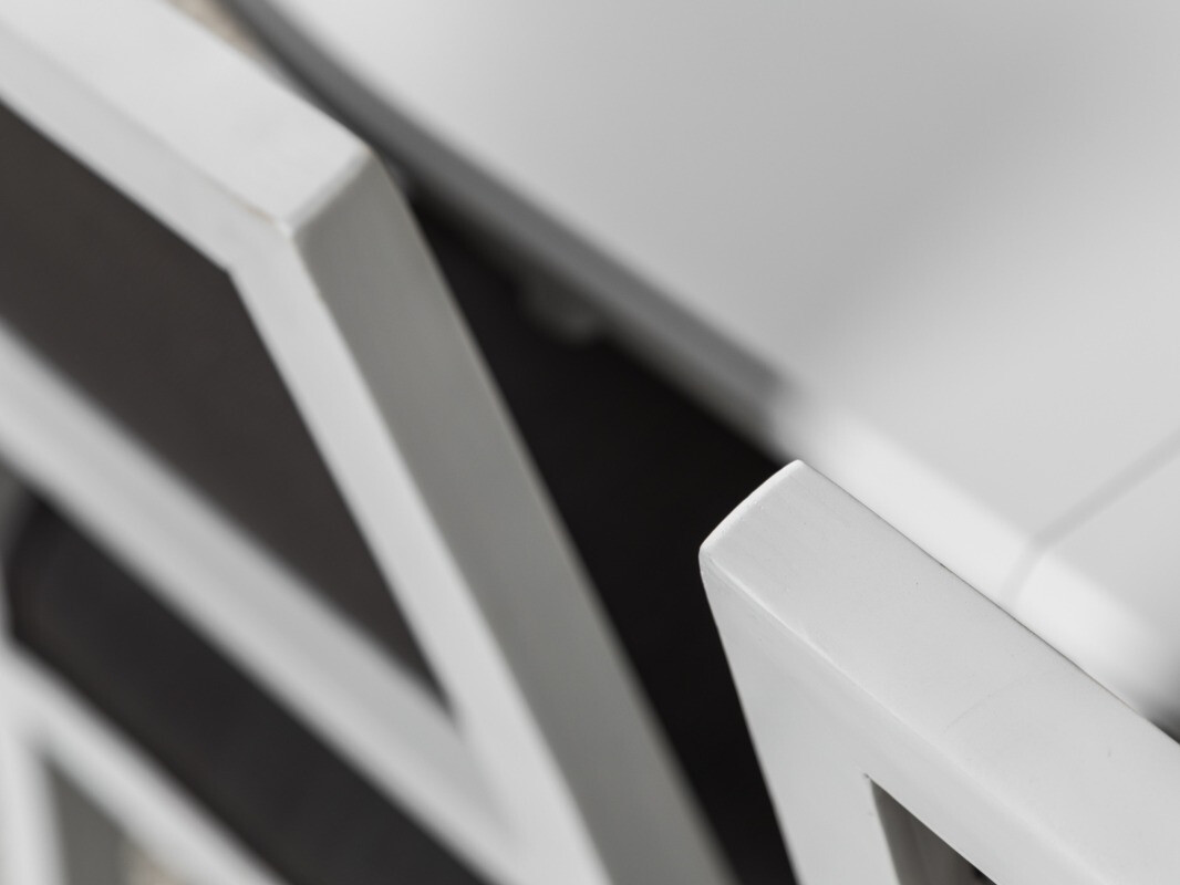 Conjunto de comedor Scandinavian Choice 752 (Blanco + Gris oscuro)