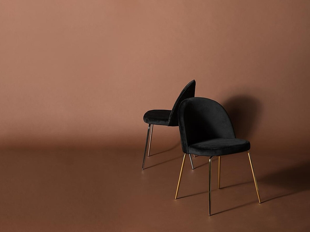 Silla Charleston 121 (Negro + Latón)