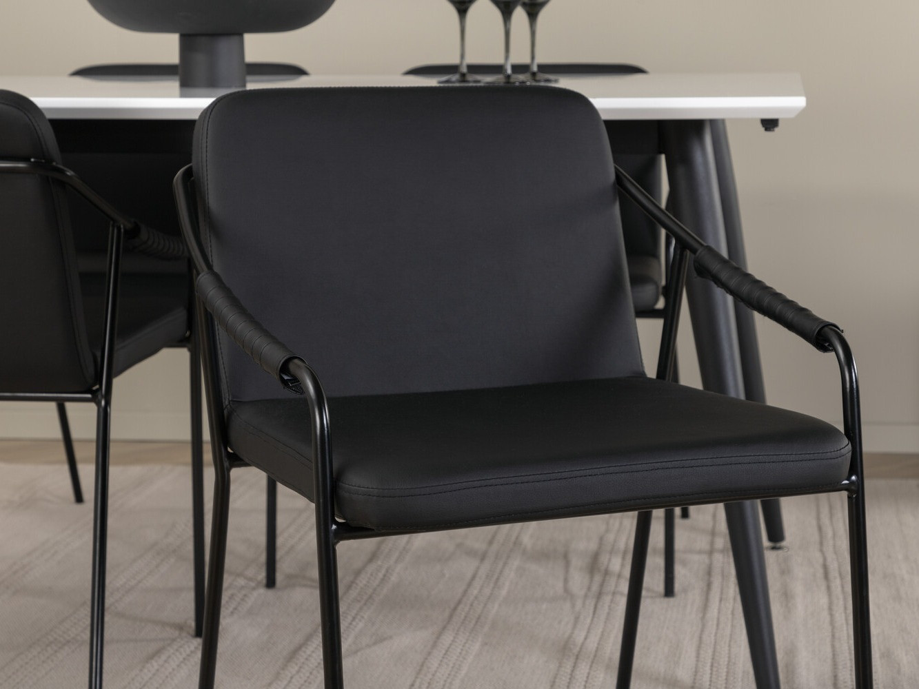 Conjunto de mesas y sillas para comedor Dallas 2740