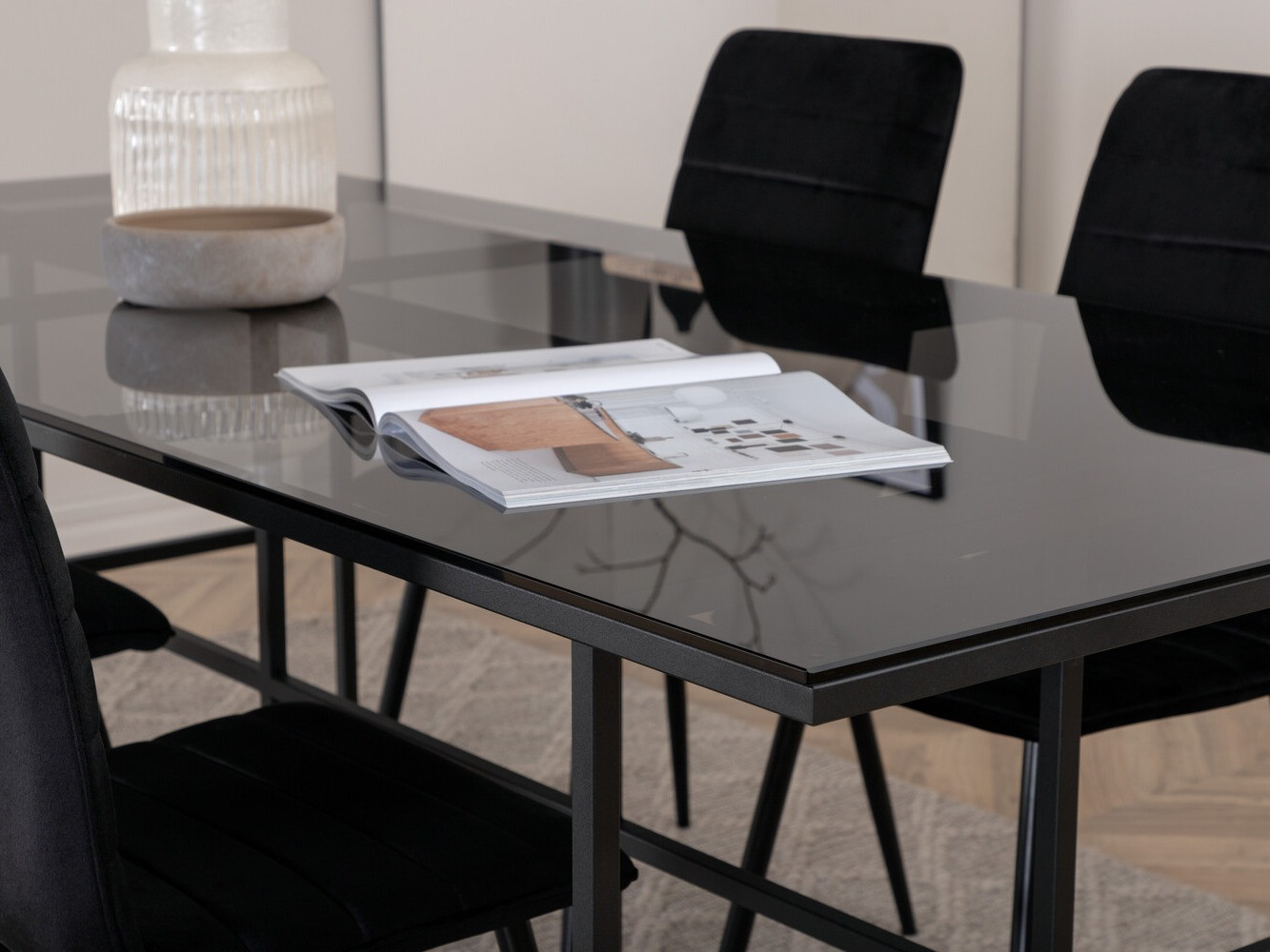 Conjunto de mesas y sillas para comedor Dallas 2642 (Negro)