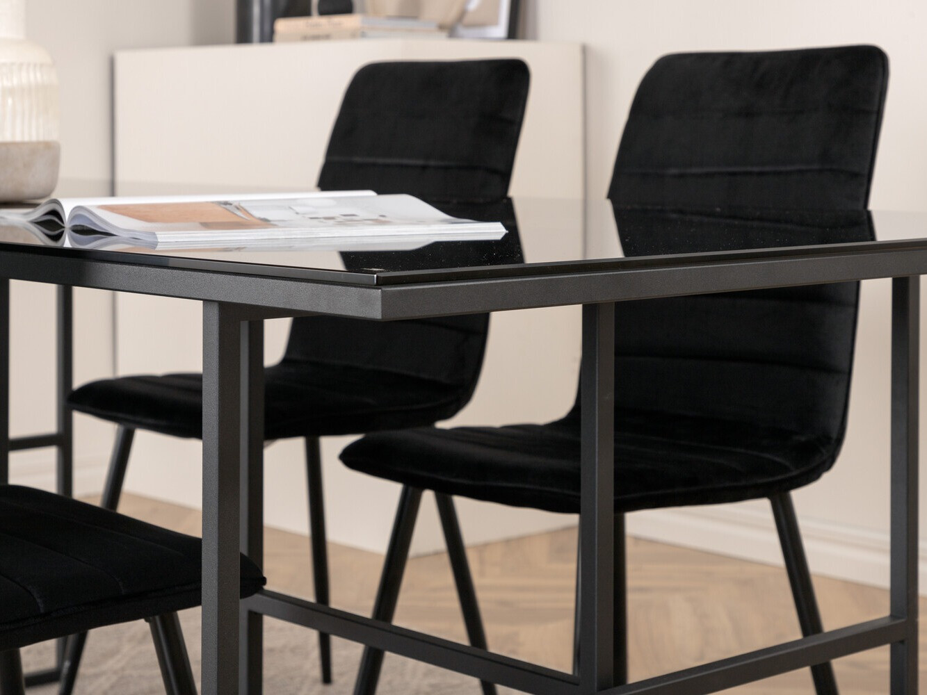 Conjunto de mesas y sillas para comedor Dallas 2642 (Negro)