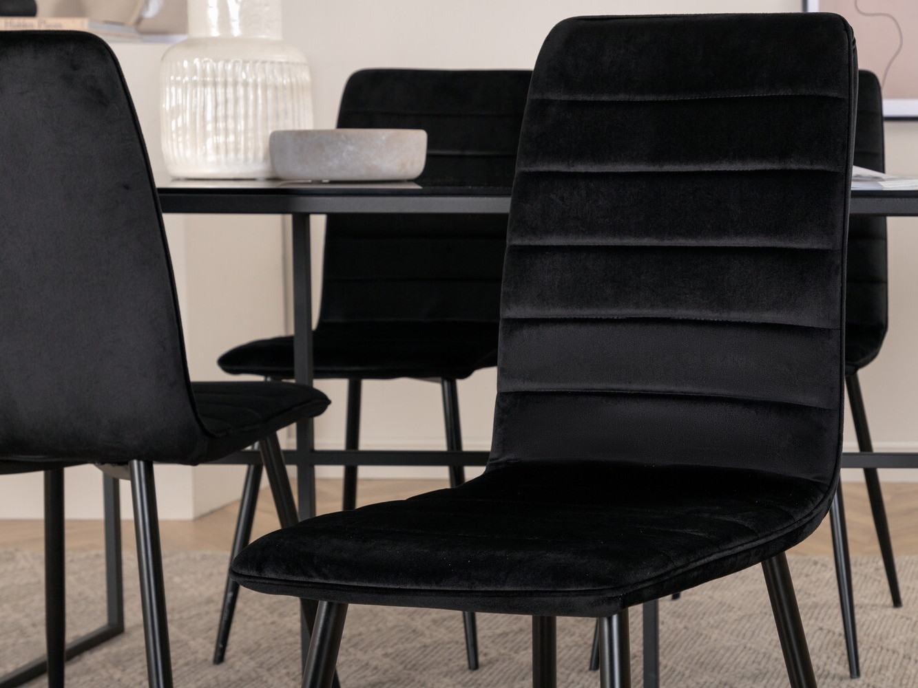 Conjunto de mesas y sillas para comedor Dallas 2642 (Negro)
