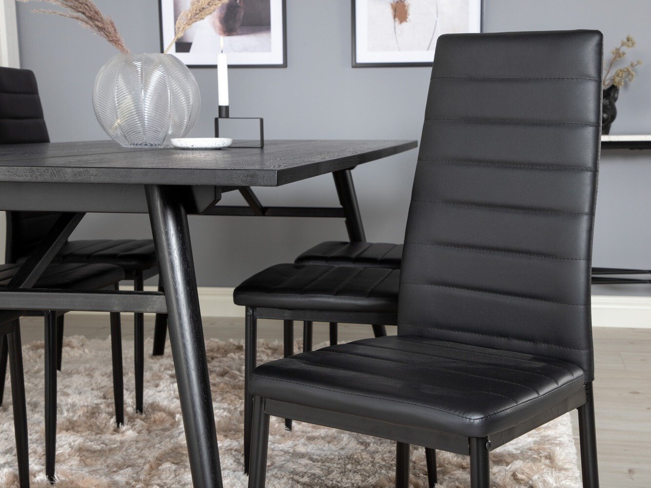 Conjunto de mesas y sillas para comedor Dallas 1820