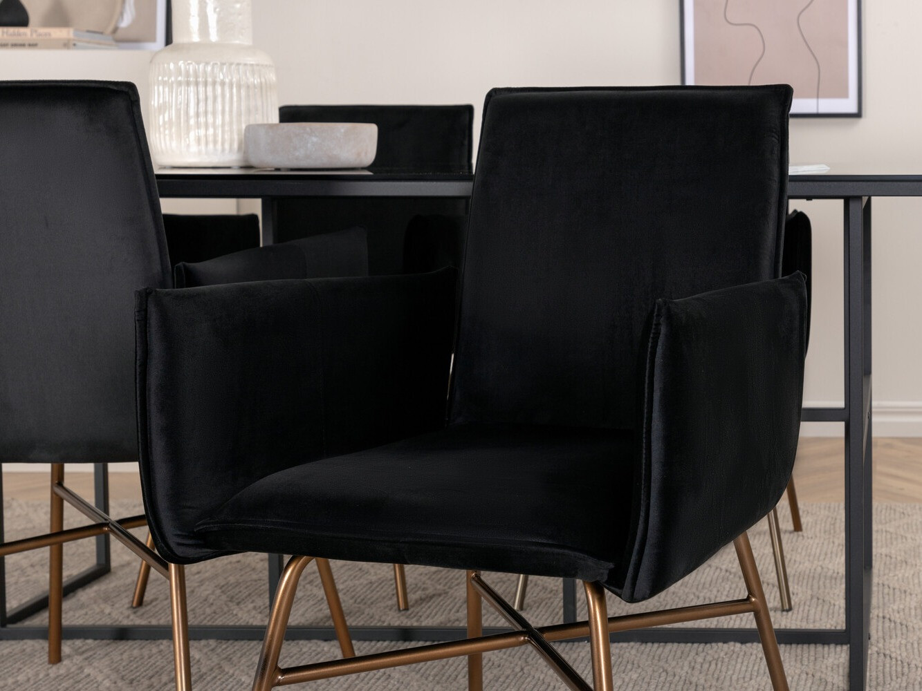 Conjunto de mesas y sillas para comedor Dallas 2650 (Negro + Latón)