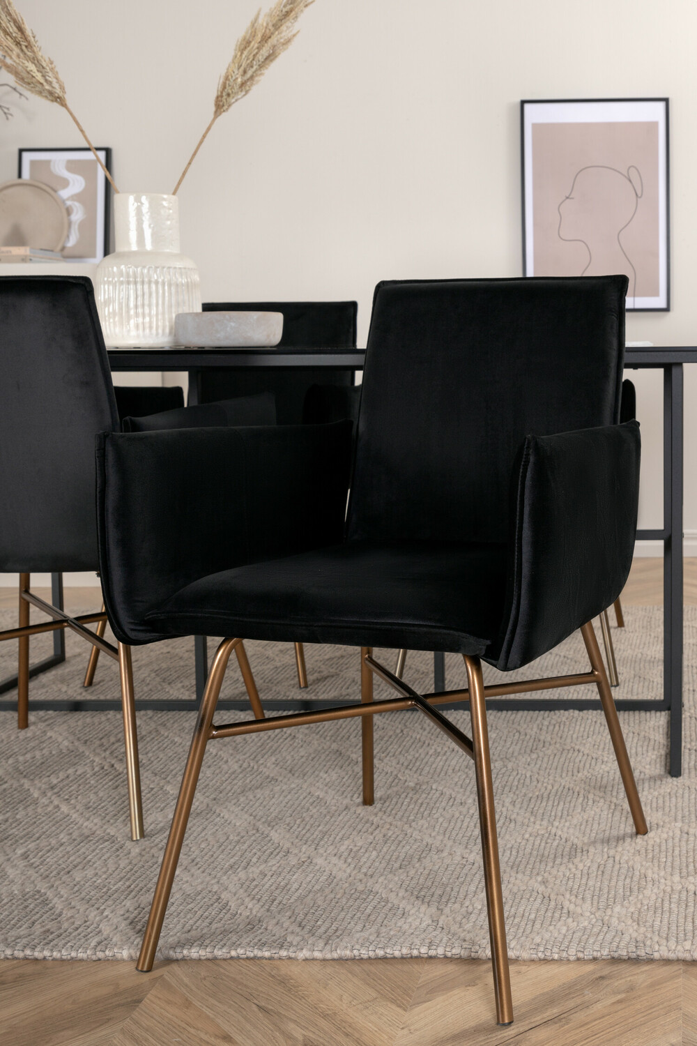 Conjunto de mesas y sillas para comedor Dallas 2650 (Negro + Latón)