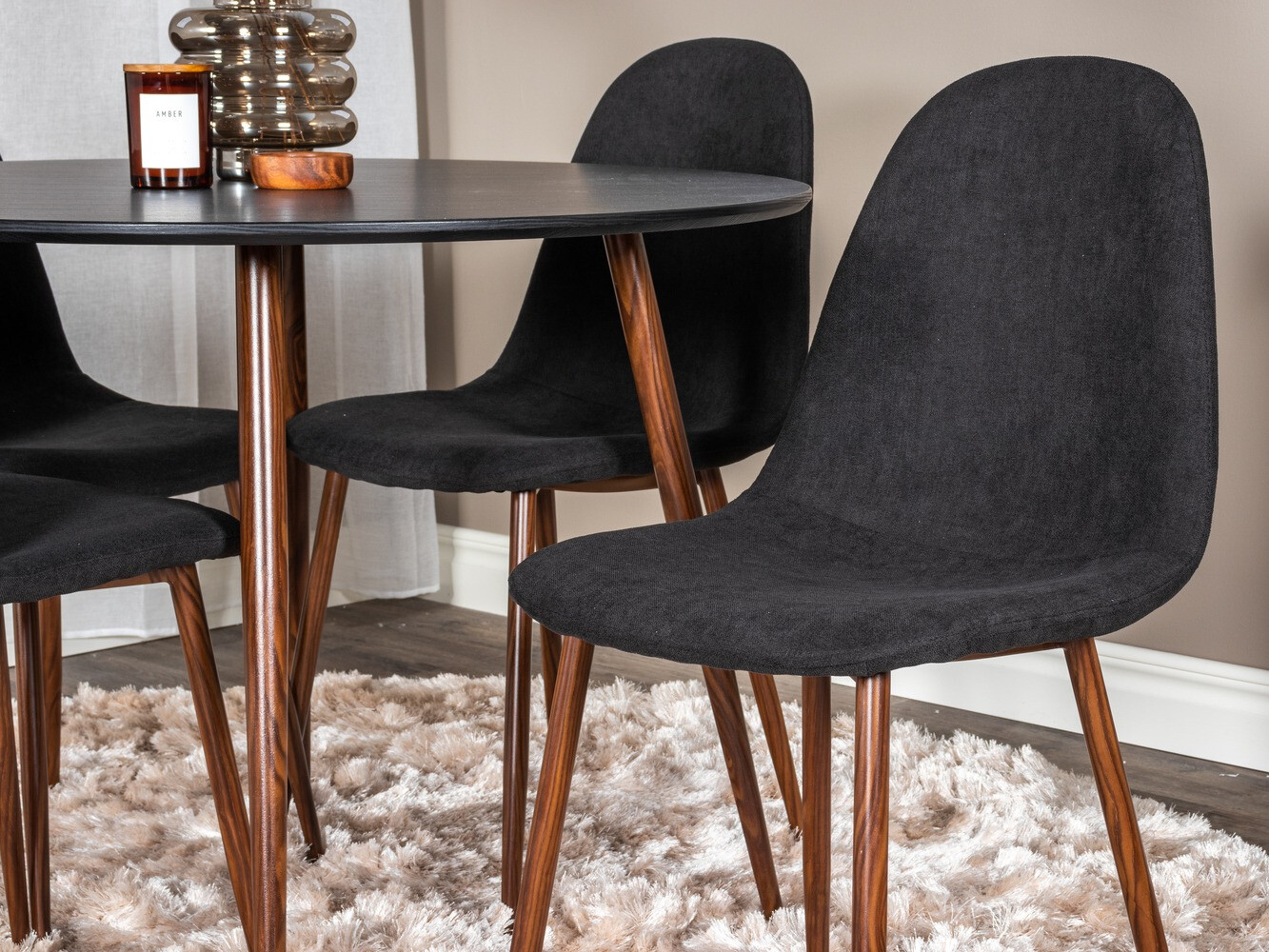 Conjunto de mesas y sillas para comedor Dallas 2031