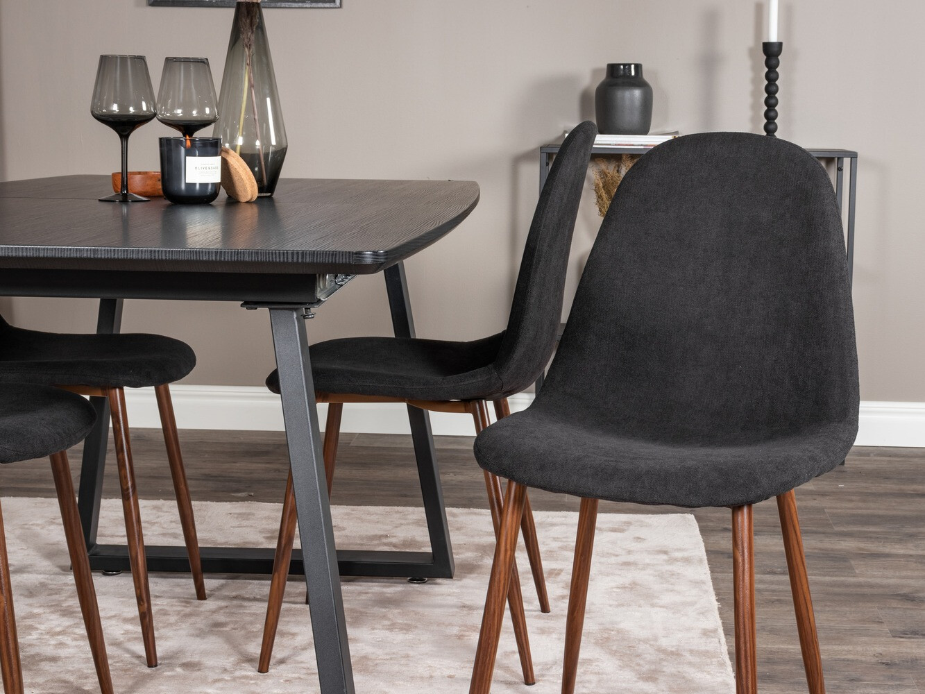 Conjunto de comedor Dallas 1983 (Negro + Nogal)