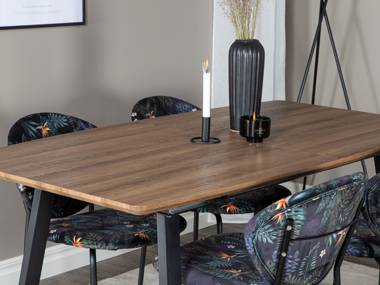 Conjunto de mesas y sillas para comedor Dallas 325