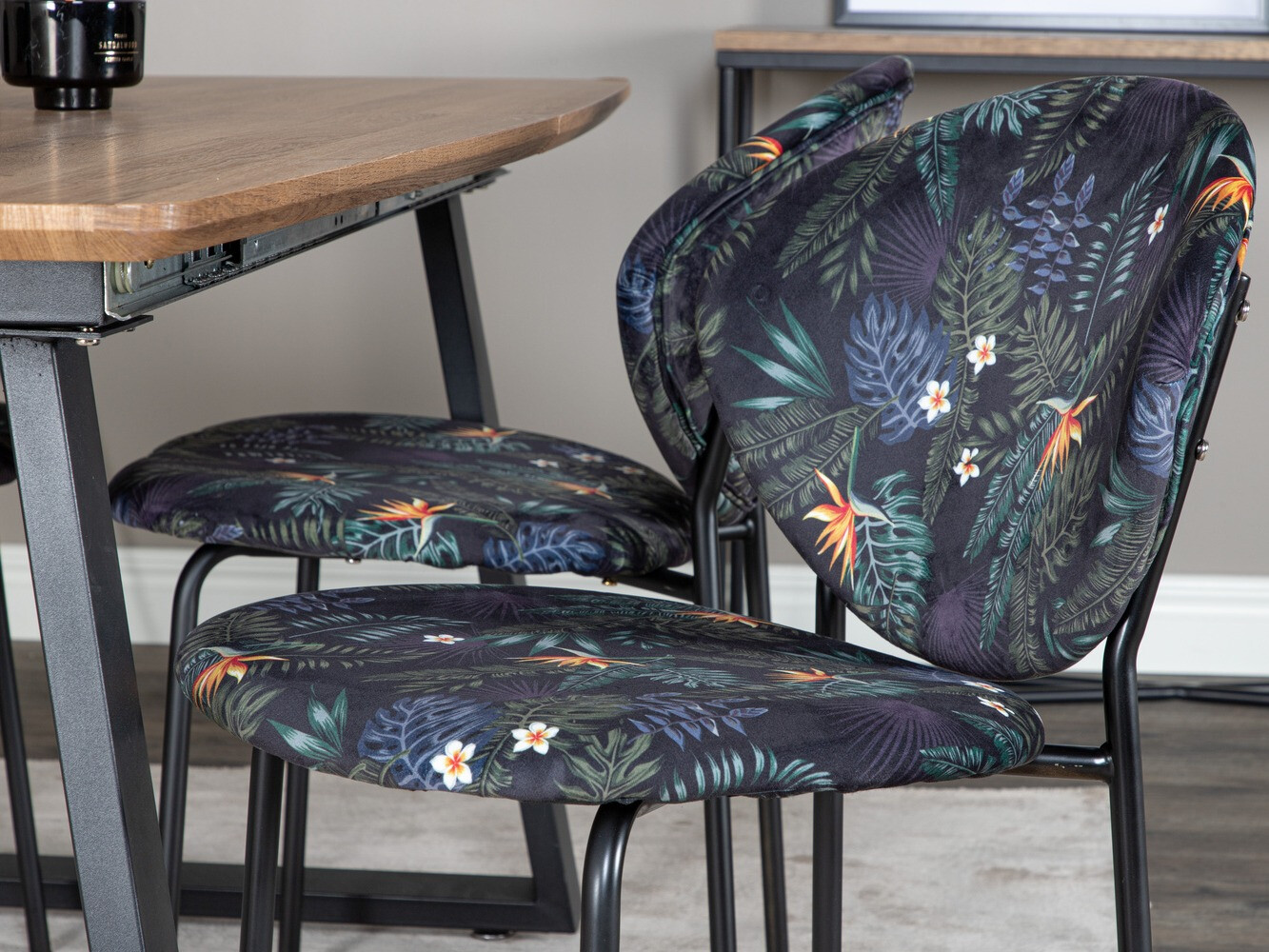 Conjunto de mesas y sillas para comedor Dallas 325