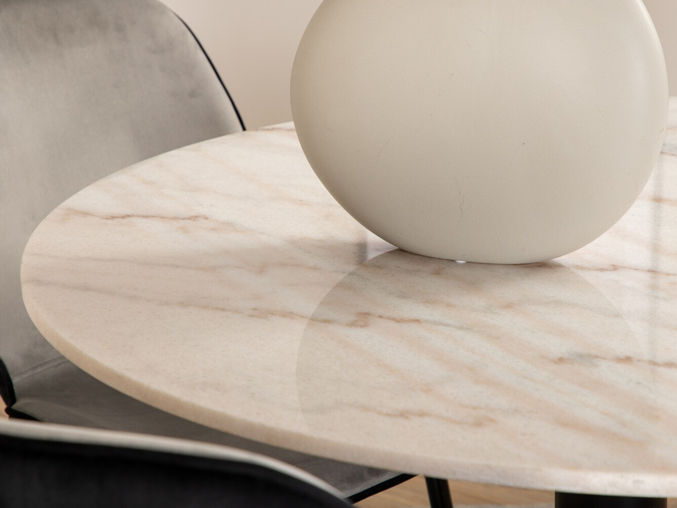 Conjunto de mesas y sillas para comedor Dallas 2590