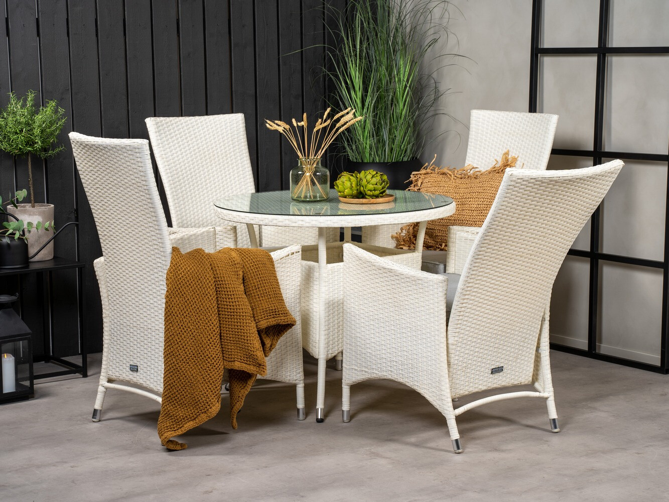 Conjunto de mesa y sillas Dallas 621
