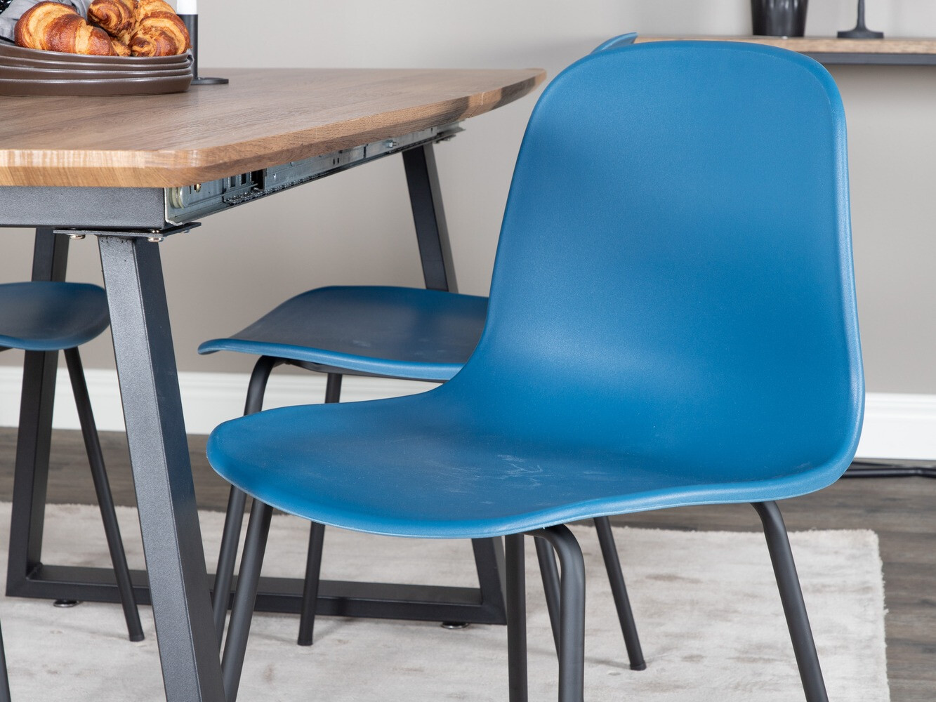 Conjunto de comedor Dallas 333 (Azul + Negro)