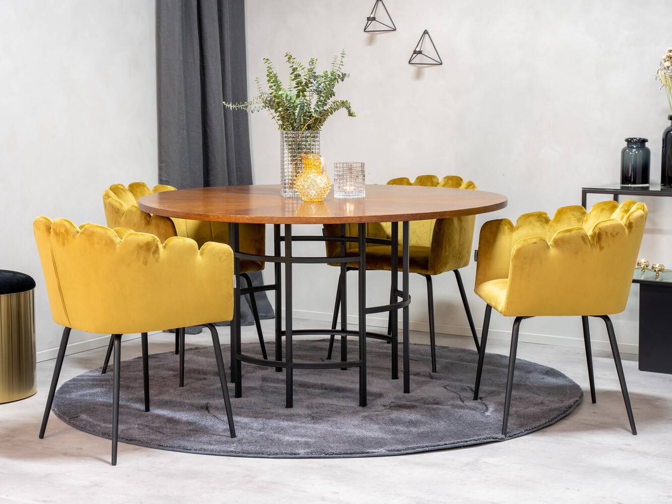 Conjunto de mesas y sillas para comedor Dallas 310 (Amarillo + Negro)