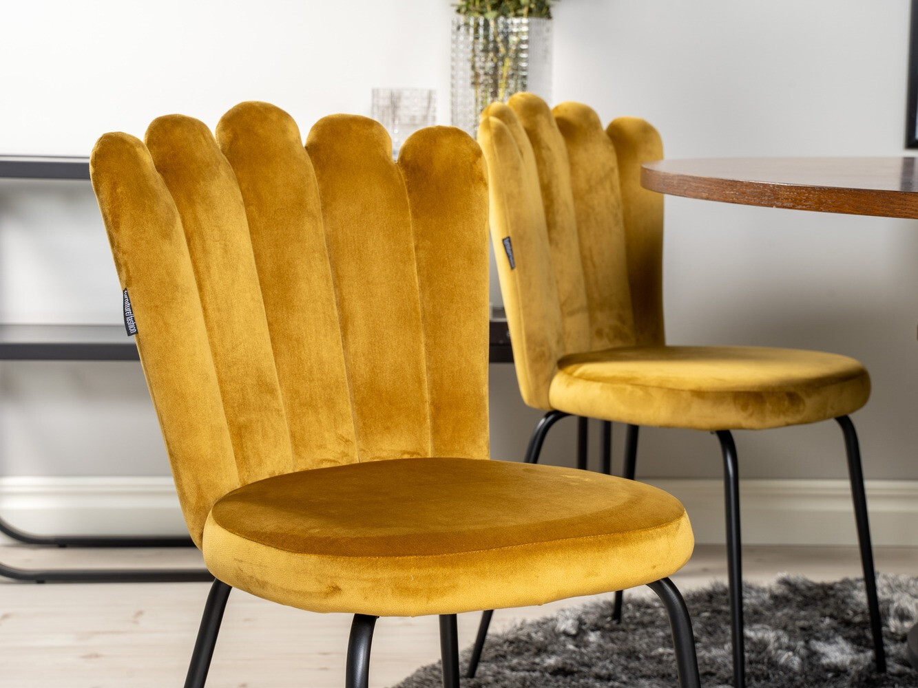 Conjunto de mesas y sillas para comedor Dallas 315 (Amarillo + Negro)