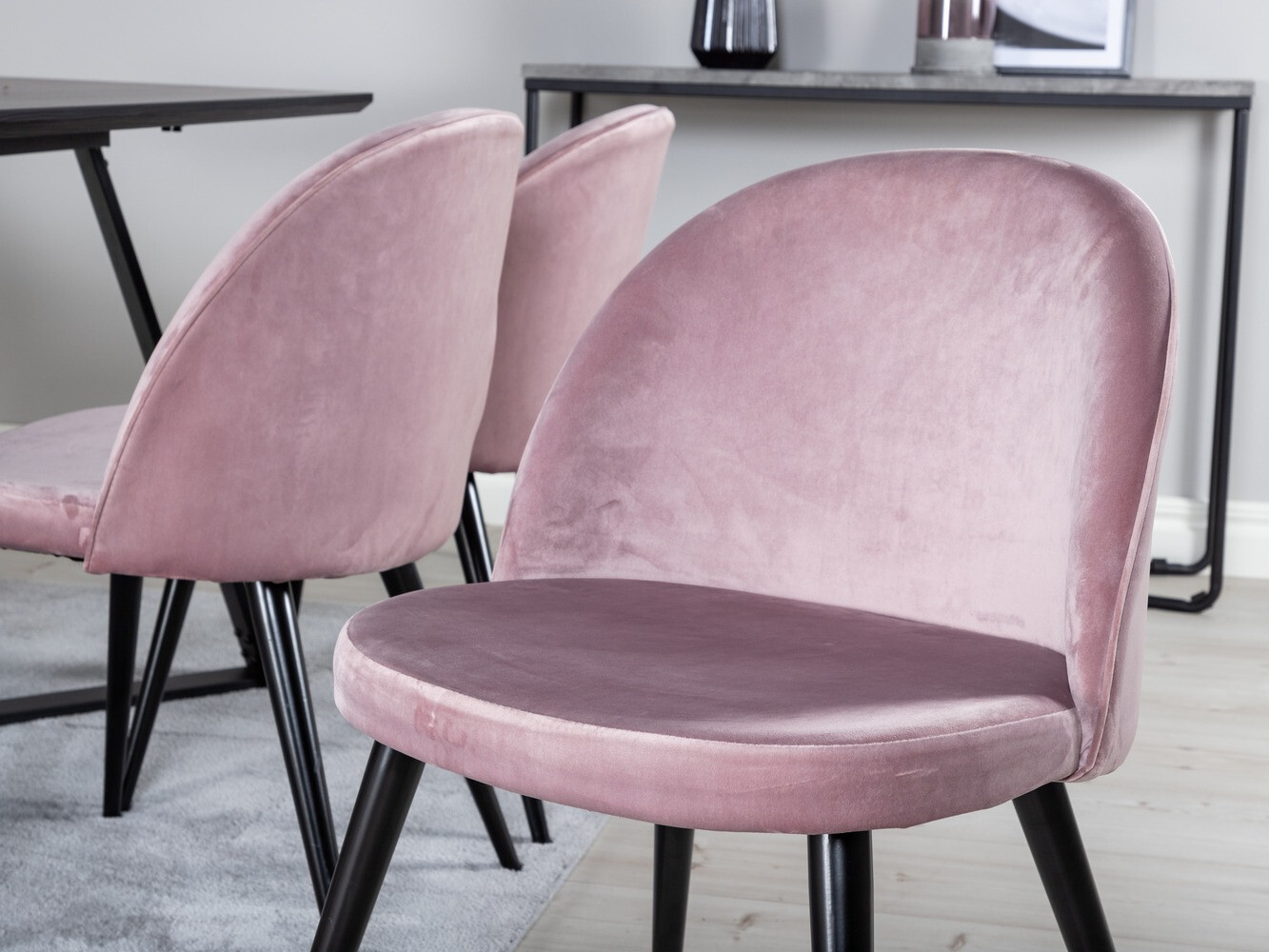 Conjunto de mesas y sillas para comedor Dallas 360 (Rosa + Negro)