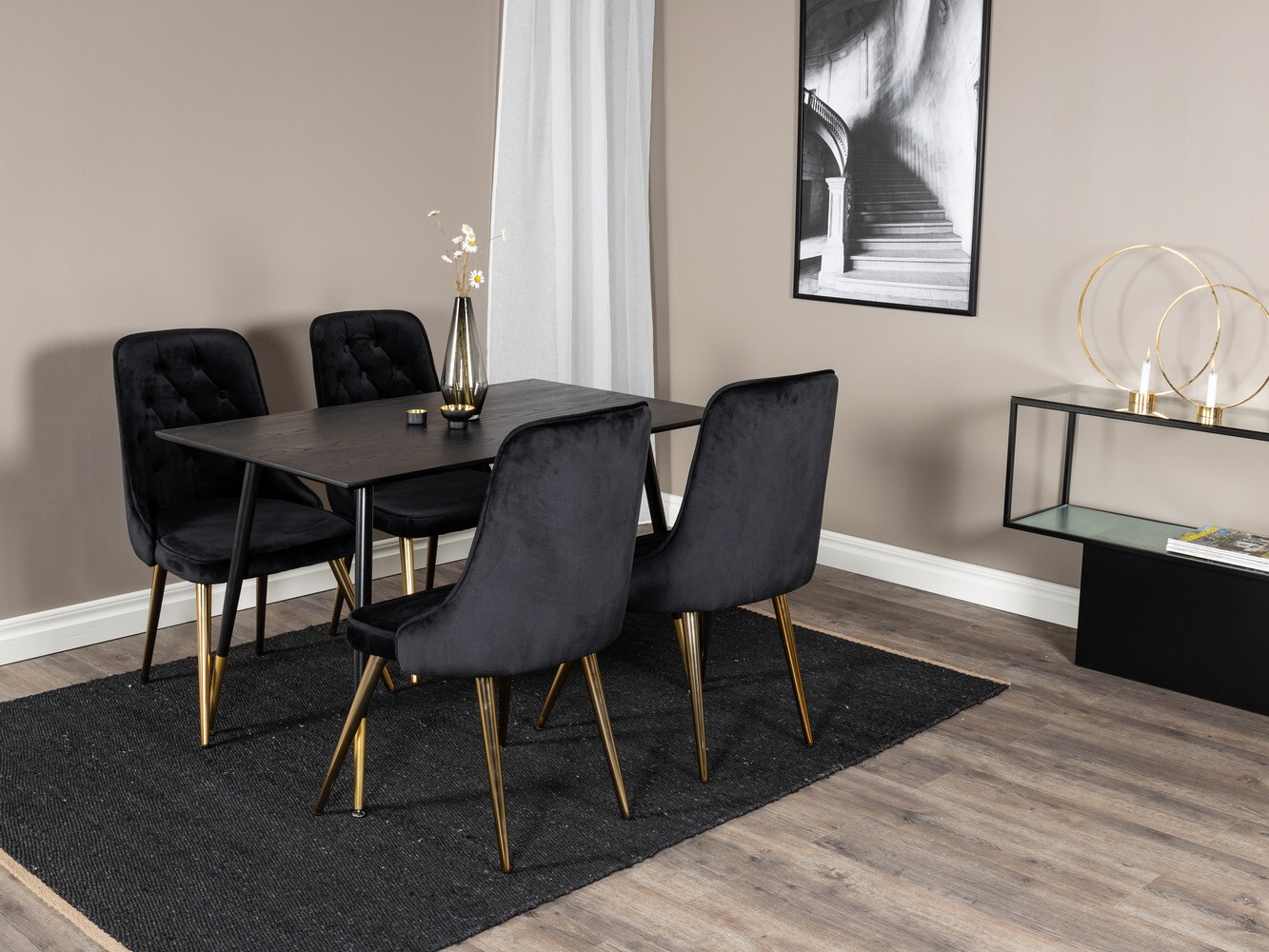 Conjunto de comedor Dallas 1673 (Negro + dorado)
