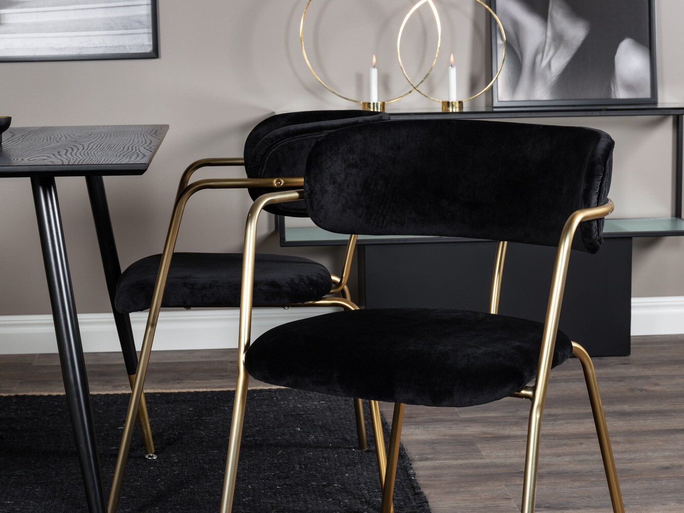 Conjunto de comedor Dallas 1694 (Negro + Dorado)