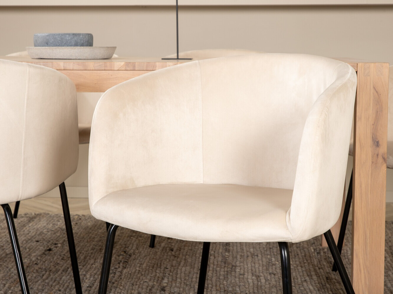 Conjunto de mesas y sillas para comedor Dallas 2955 (Beige + Negro)