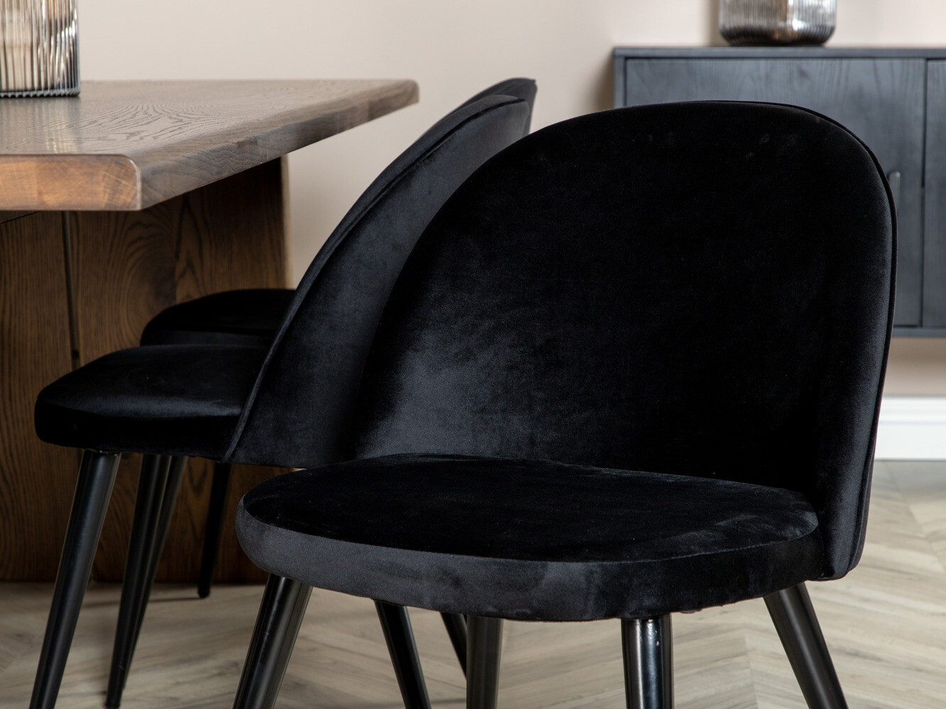 Conjunto de mesas y sillas para comedor Dallas 1856 (Negro)