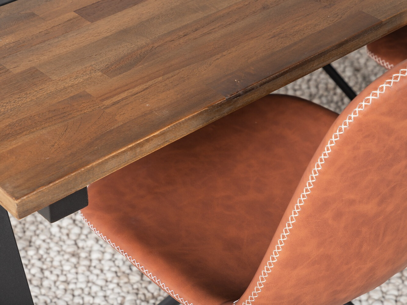 Conjunto de mesas y sillas para comedor Dallas 1938 (Negro + Marrón)