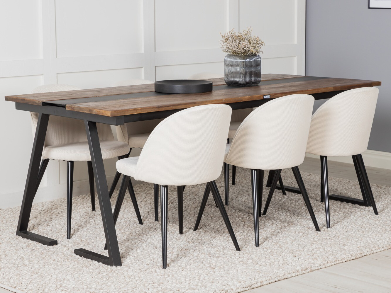 Conjunto de mesas y sillas para comedor Dallas 1945