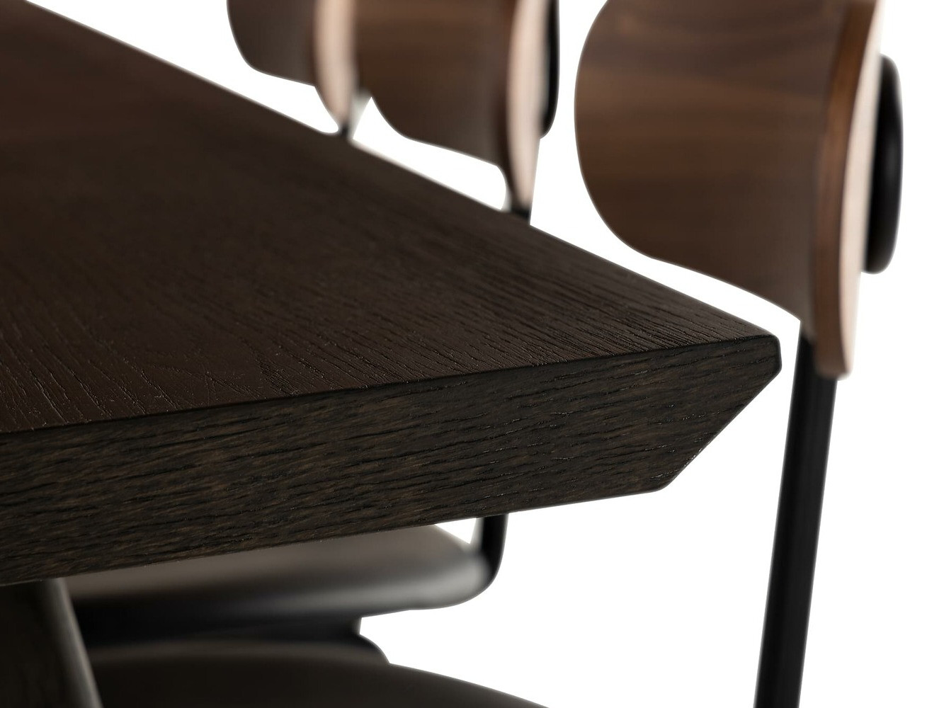 Conjunto de comedor Parkland 375 (Nuez + Negro)