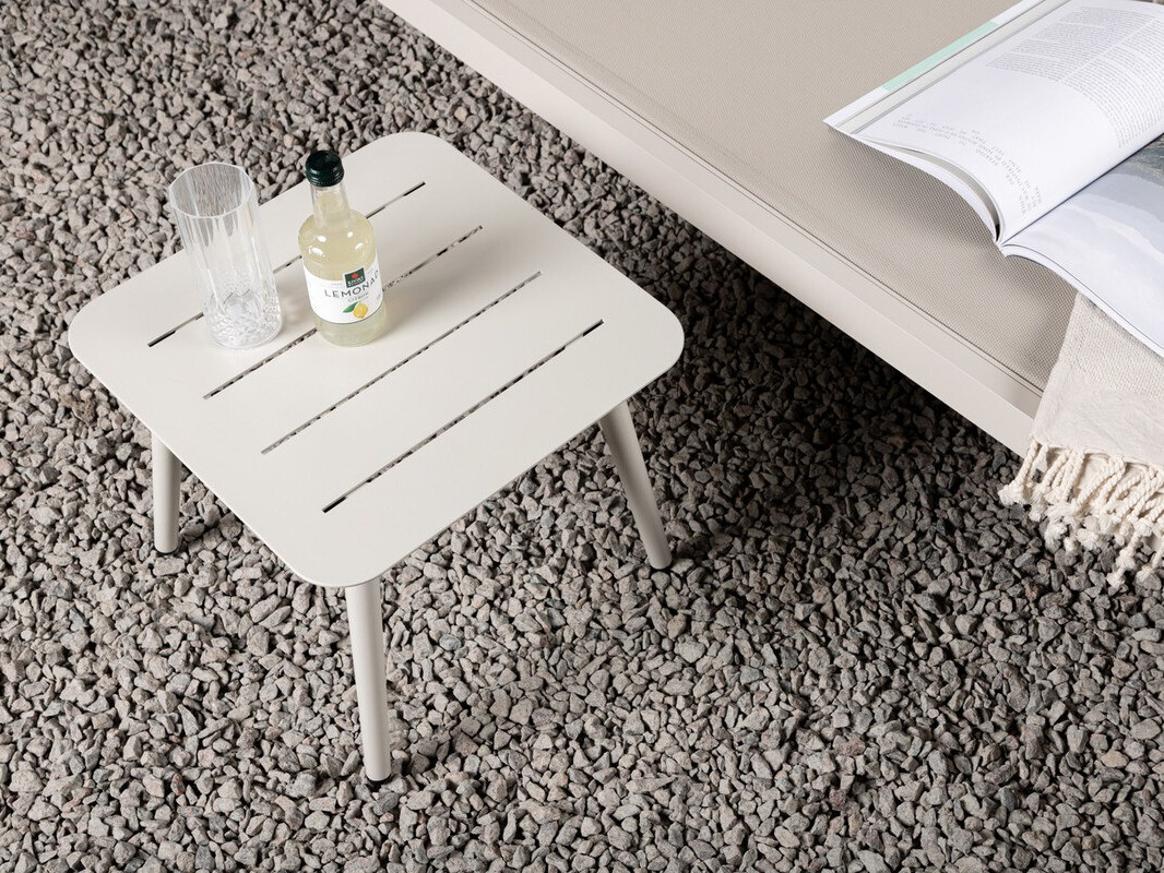 Mesa para exterior Dallas 2840 (Crema)