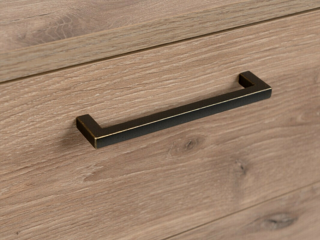 Cómoda Findlay T100