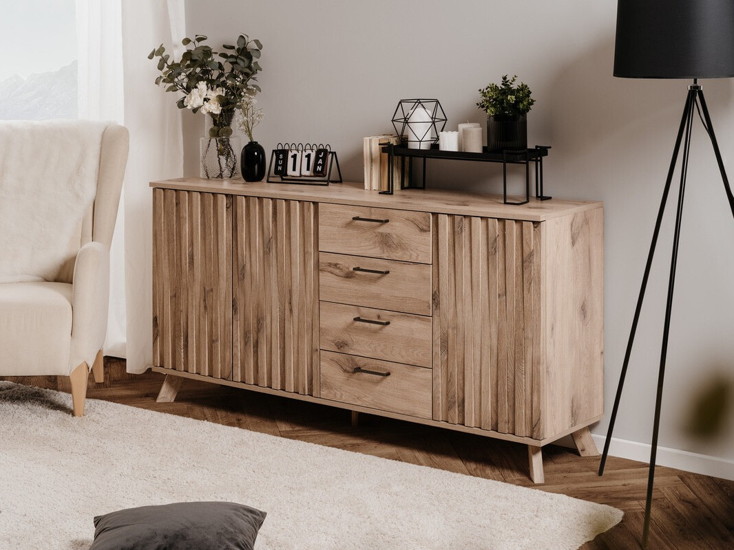 Cómoda Findlay T102