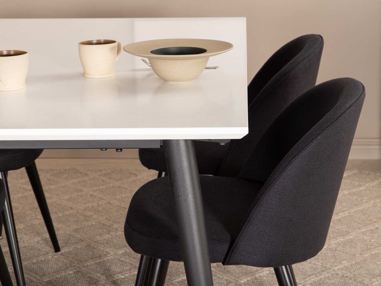 Conjunto de mesas y sillas para comedor Dallas 2731 (Negro)