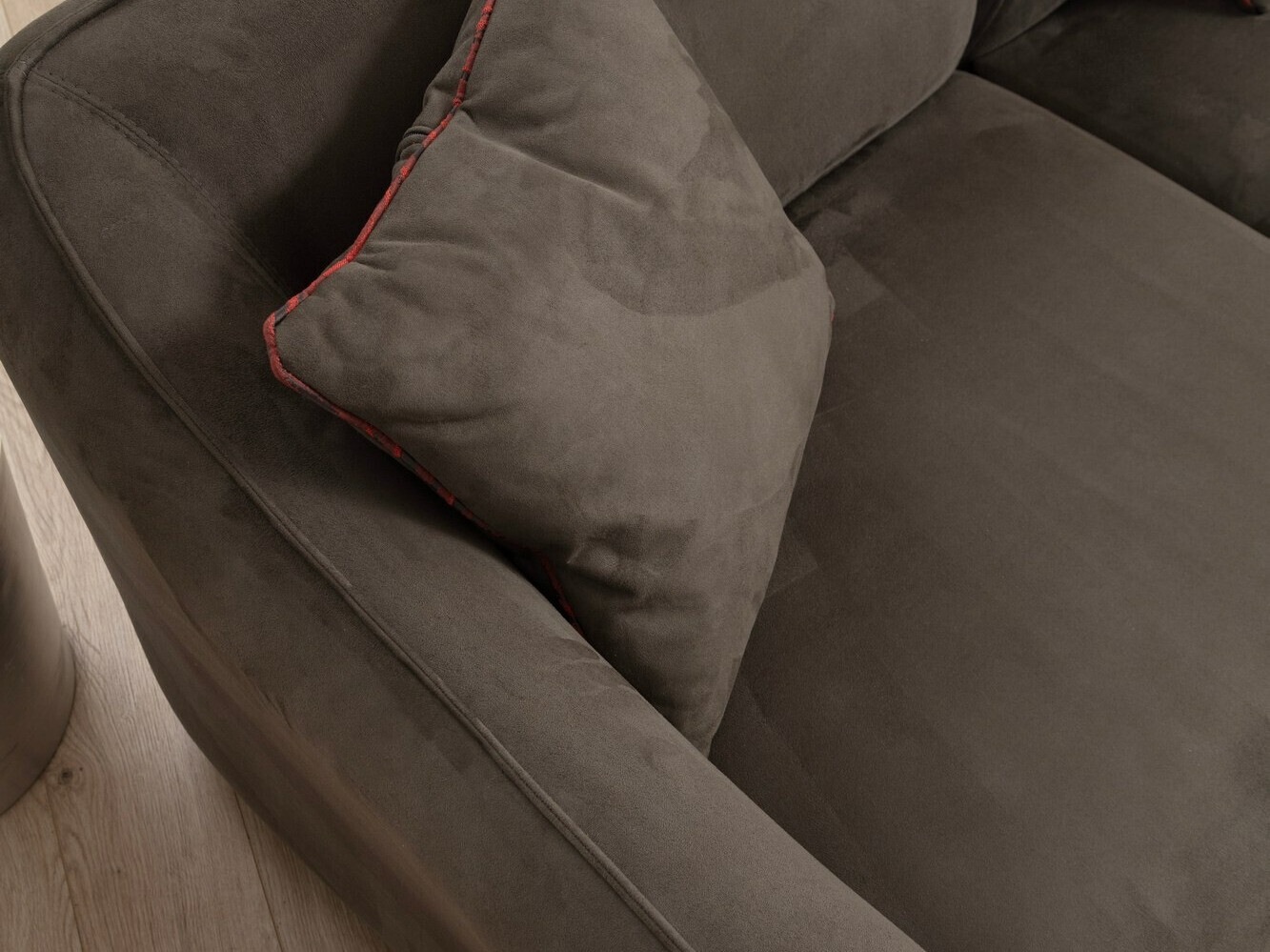 Sofá Altadena 431 (Marrón)