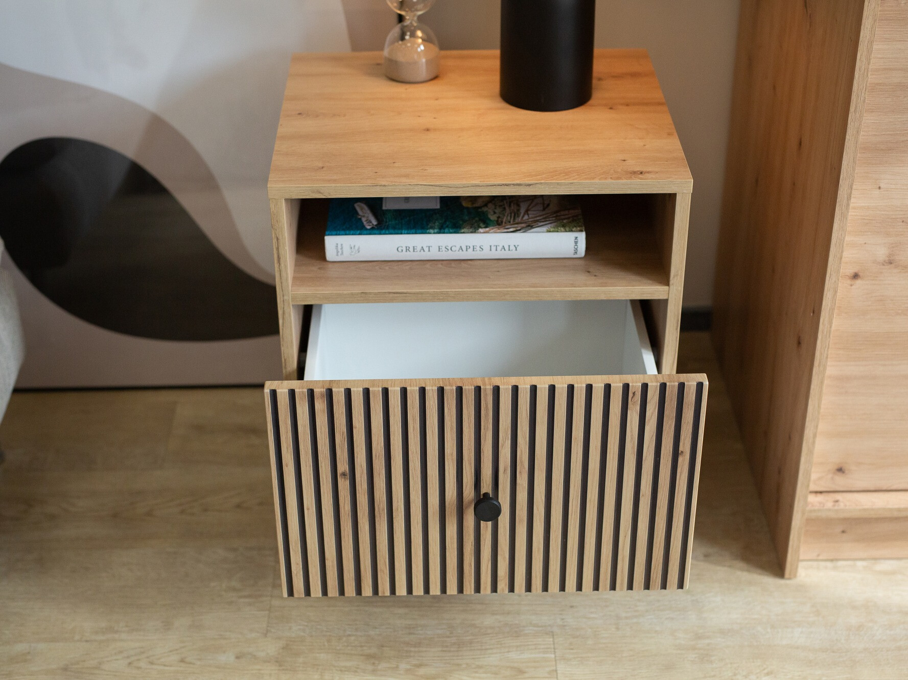 Mesilla de noche Beltivi 106