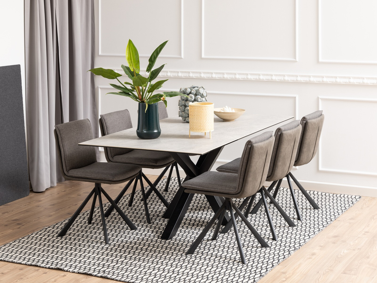 Silla Norsica 680 (Gris claro + Antracita + Negro)