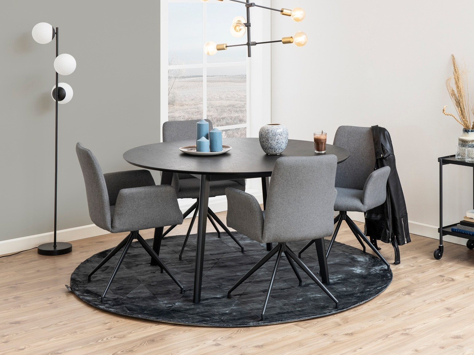 Conjunto de mesas y sillas para comedor Norsica 523