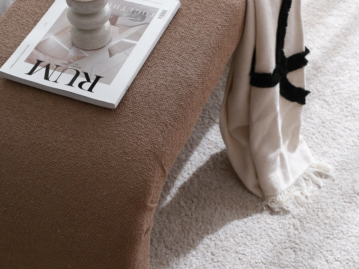 Banco tapizado Altadena 566 (Marrón)