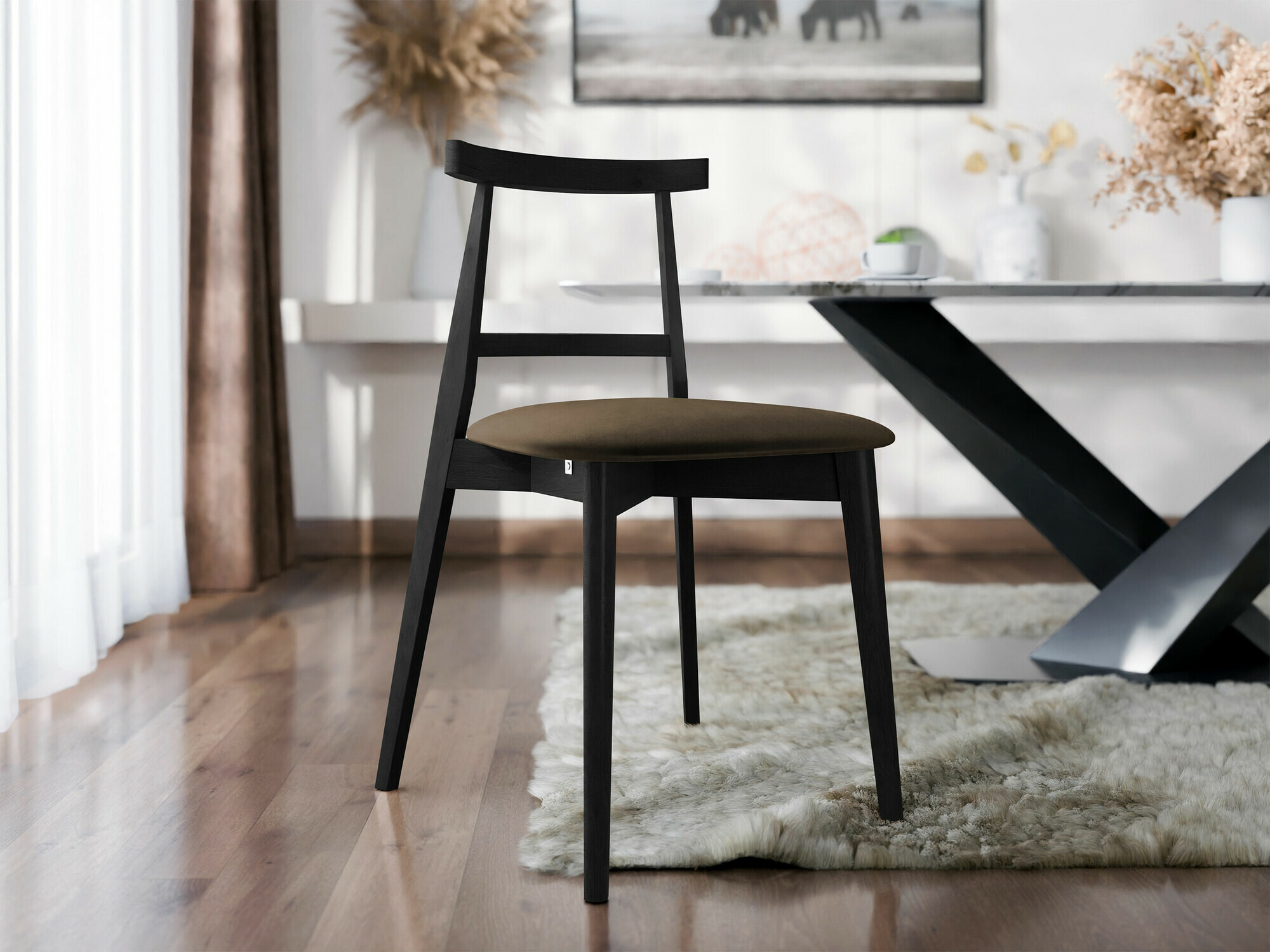 Silla Dearborn 104 (Magic Velvet 2205)