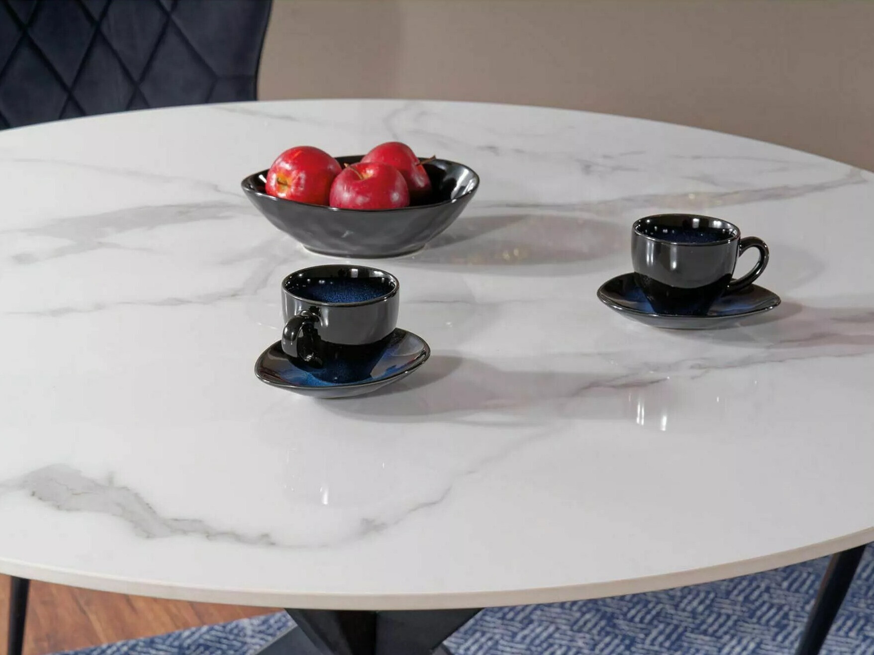 Mesa Detroit 256 (Mármol blanco)